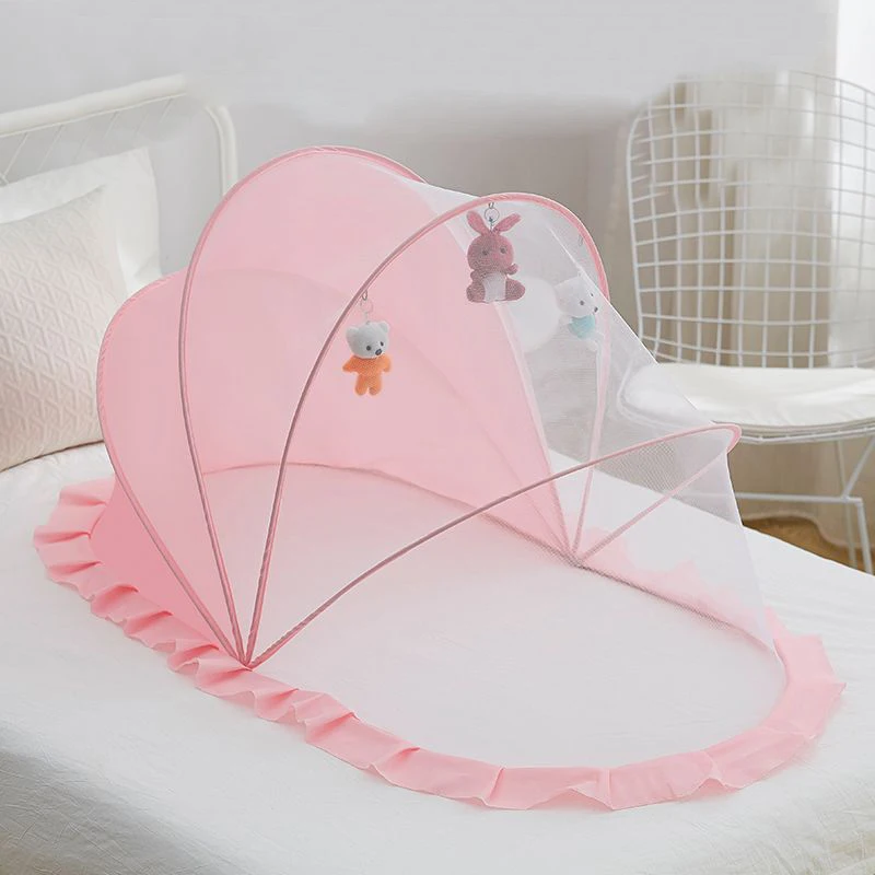 design élégant moustiquaire enfant