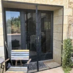 moustiquaire porte noire