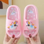 chausson de plage licorne