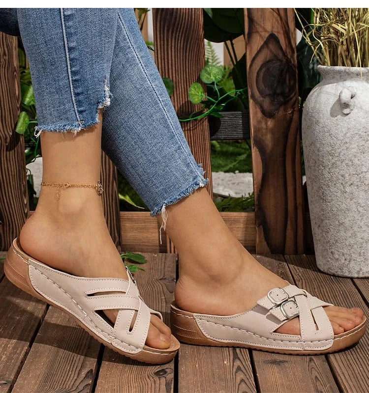 Chaussons estivaux mode féminine